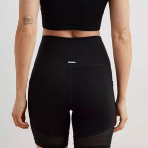 Aerie Move Mesh High Waisted Bike Short (New)
